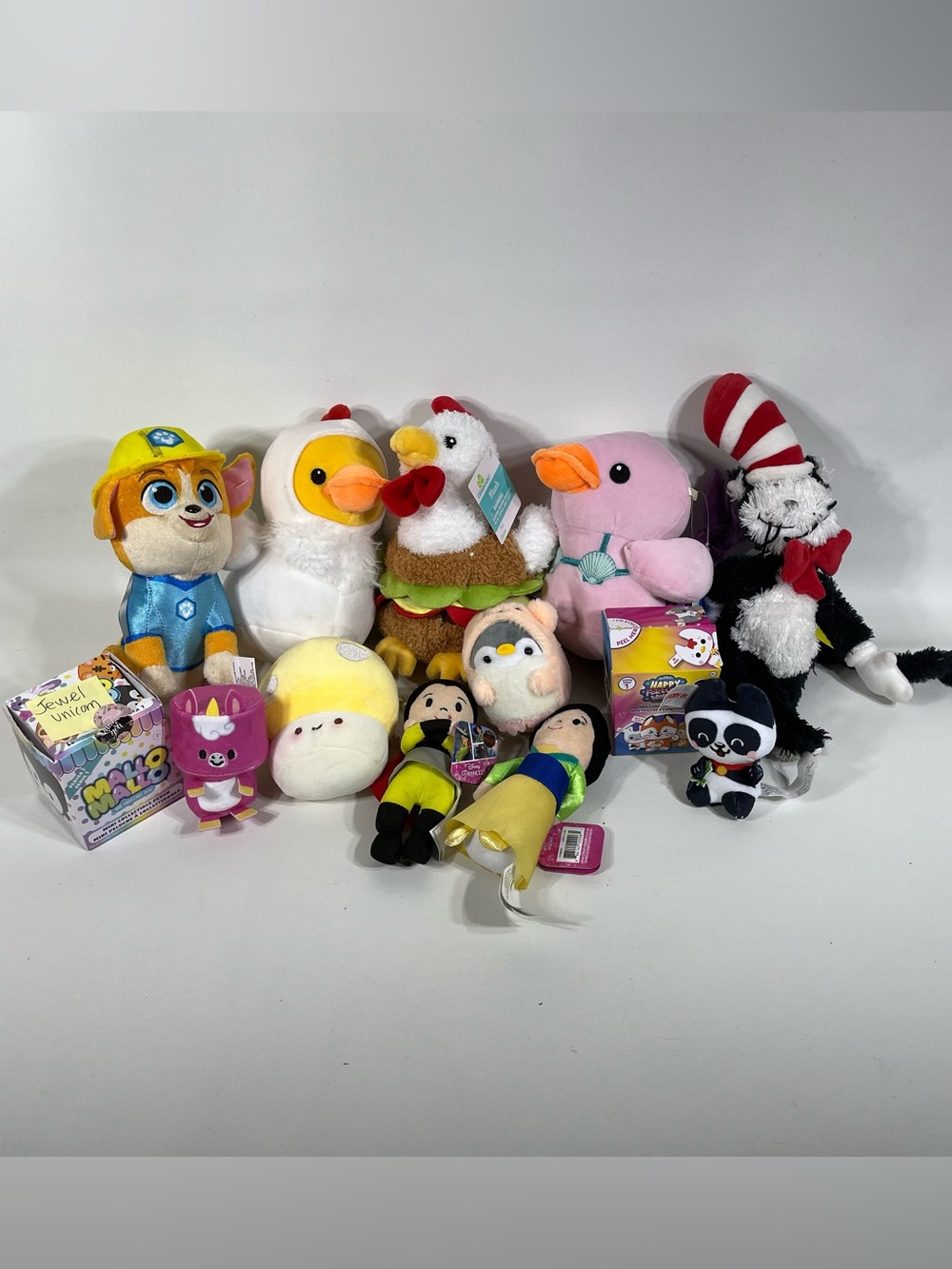 Assorted Kids Boys Girls Plush Toy Set Lot Disney Way to Celebrate 11 Pieces